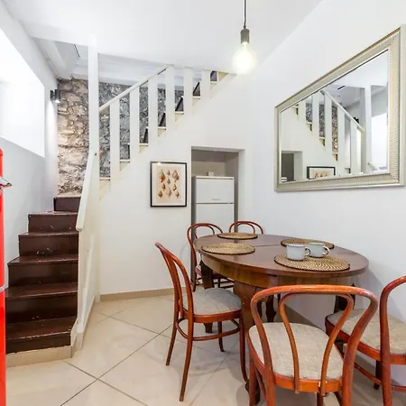 リザ ツァヴタット